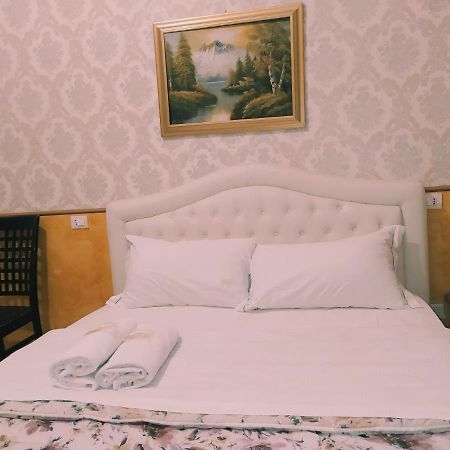 Cattaneo Accomodation Rome Extérieur photo